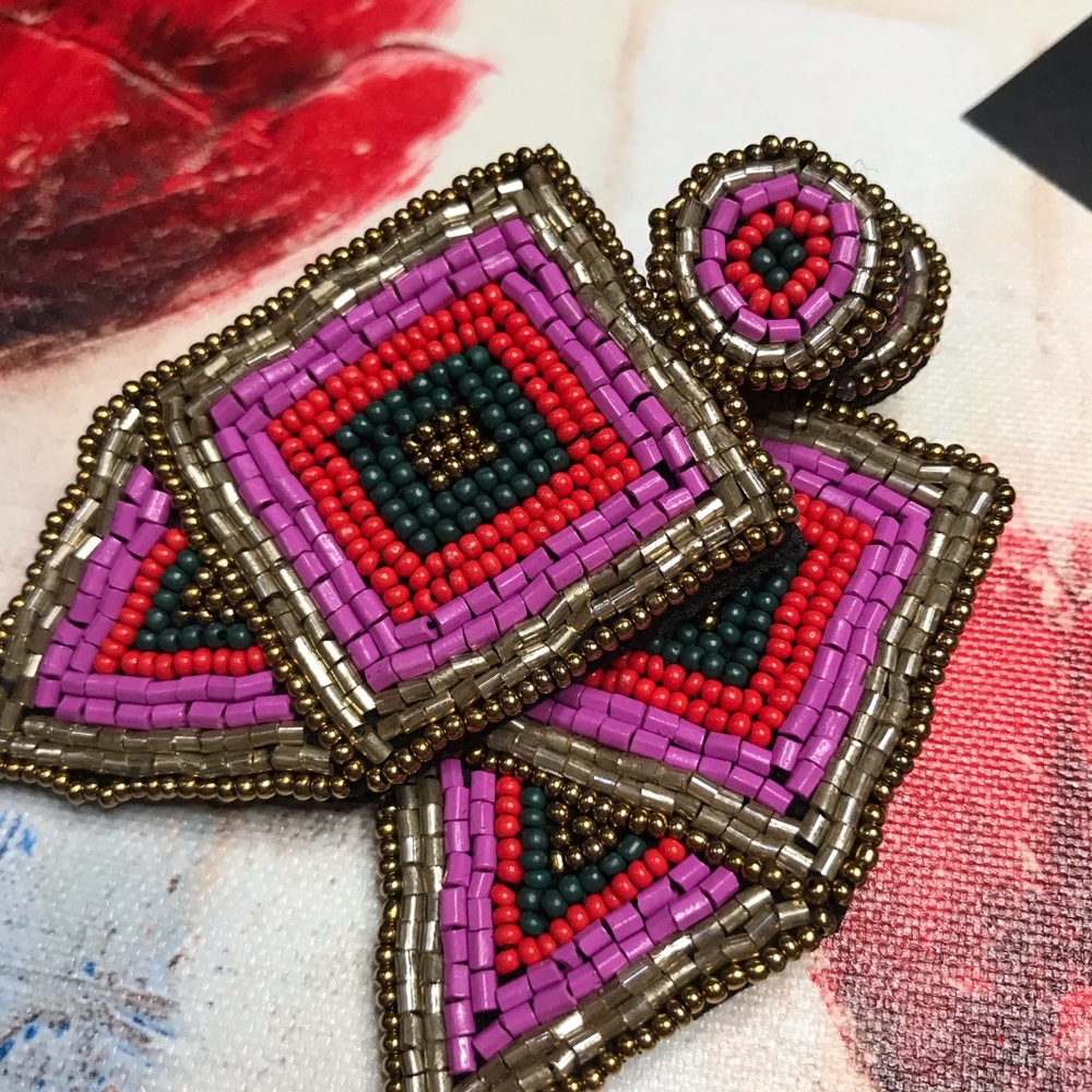 NEW Color Earrings ❤️ - Picture 2 of 3